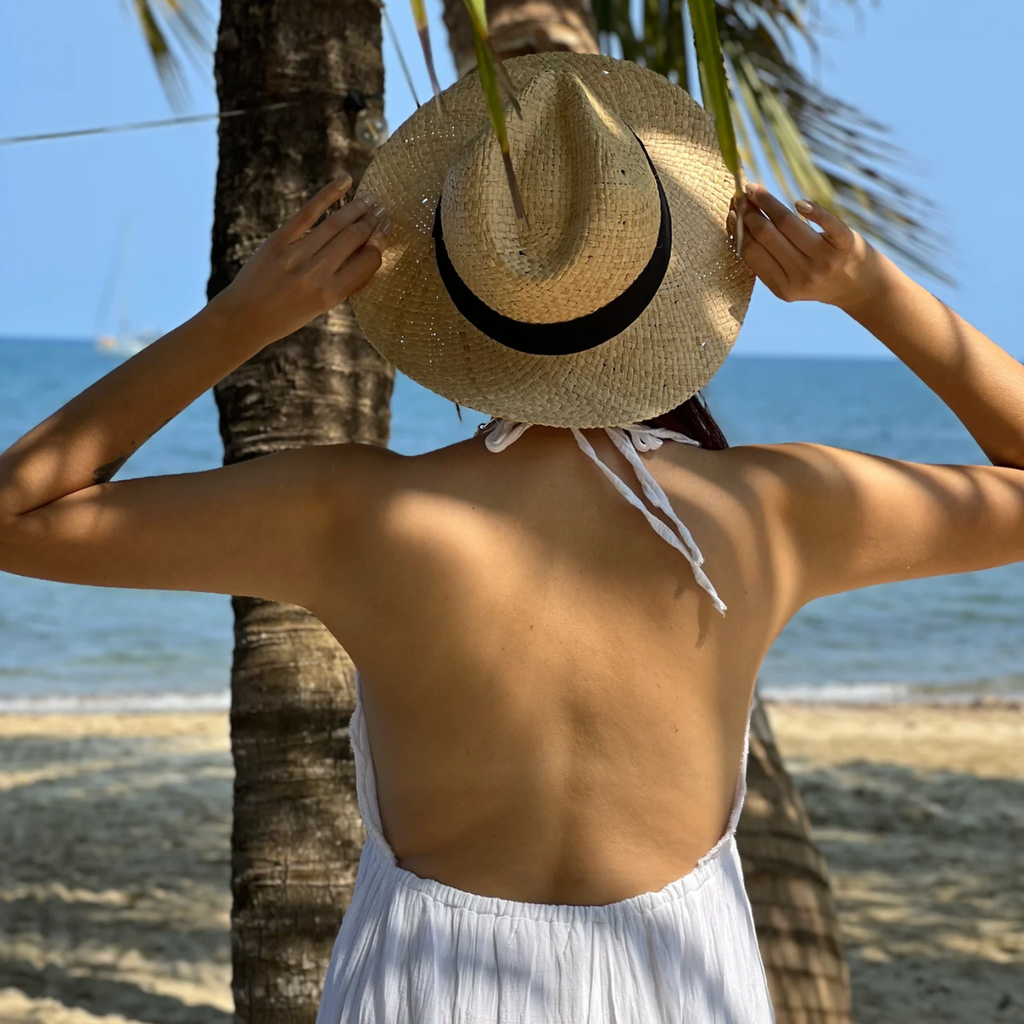 Paradiso Black Hat